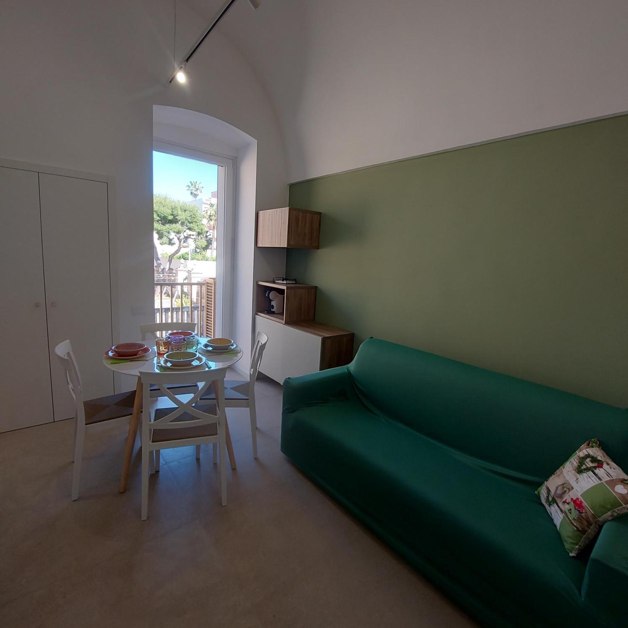 Apartamento La Casa Di Alice Monopoli Exterior foto